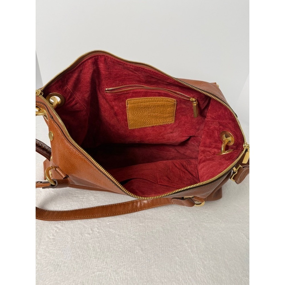 Hammitt Daniel medium, crossbody adjustable strap, Brown Pebble Leather - Picture 4 of 10